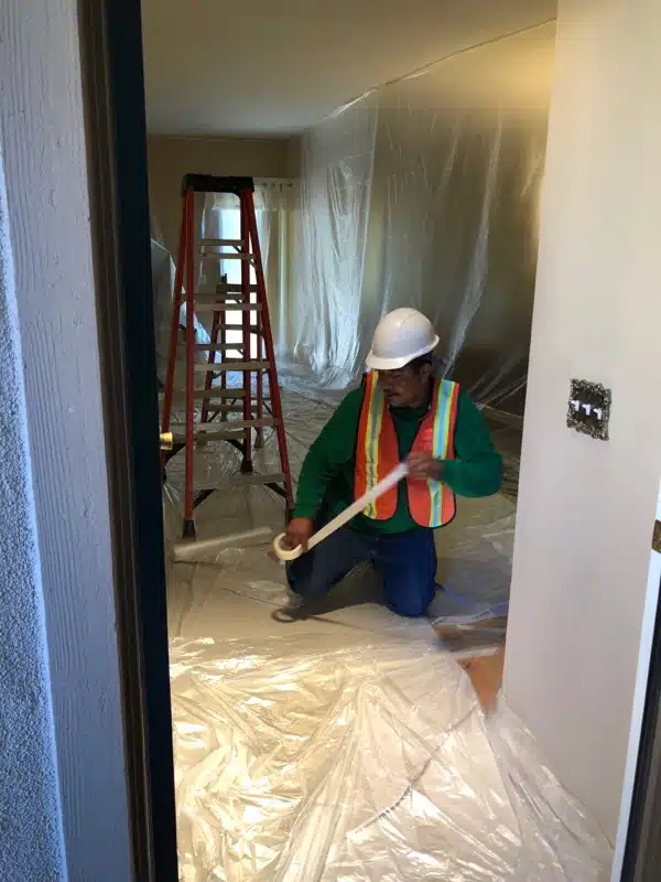 Articles 6 Repiping Specialists working