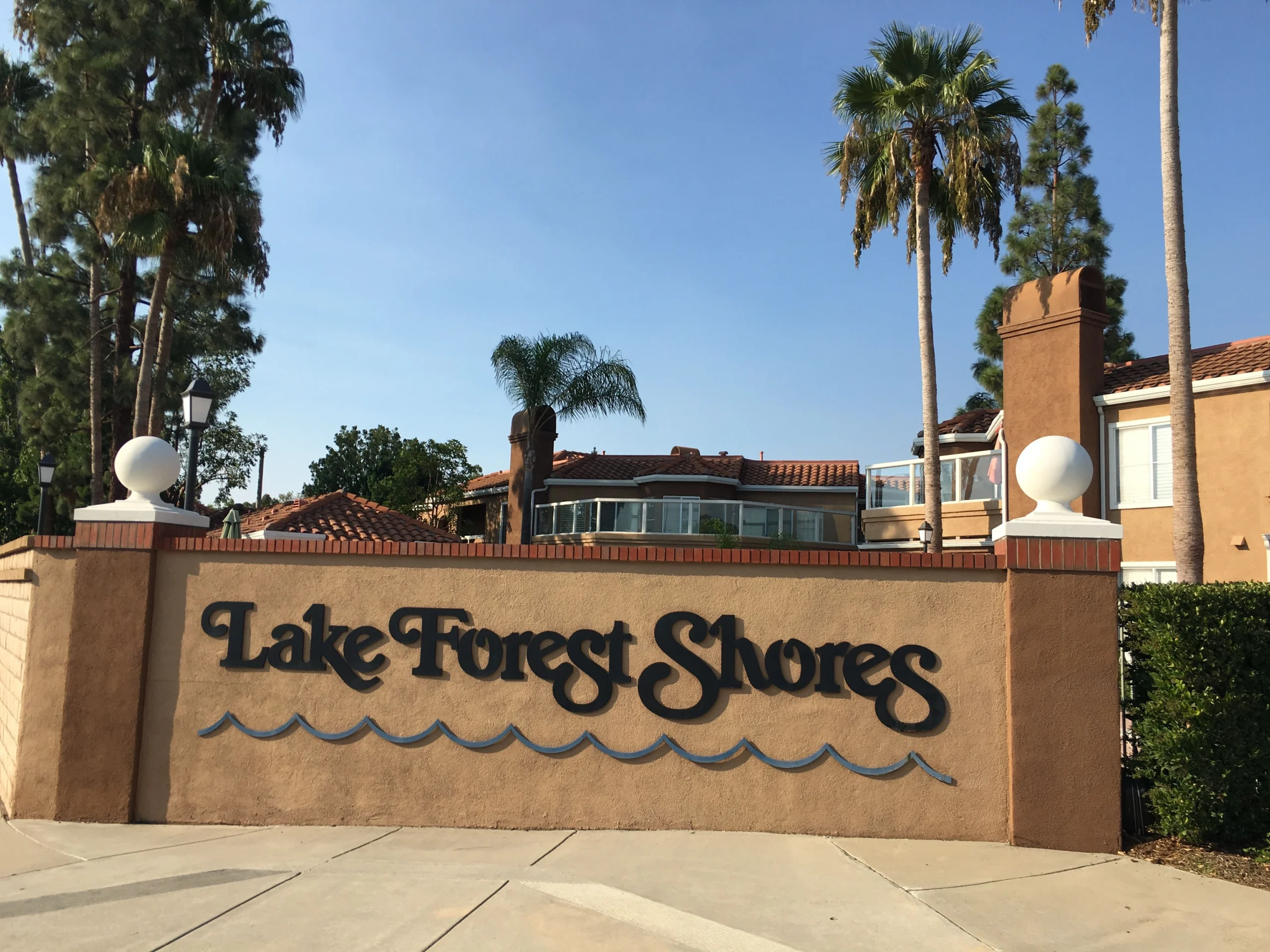 Lake Forest Shores